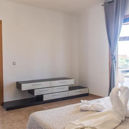 Melania Paradise - Jacuzzi, Private Pool, Gym, Minigolf, Chill Terrace, 4 Bedrooms Vila *