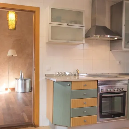 Melania Paradise - Jacuzzi, Private Pool, Gym, Minigolf, Chill Terrace, 4 Bedrooms Vila