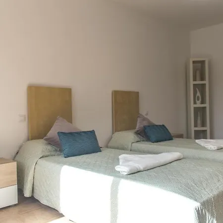 Melania Paradise - Jacuzzi, Private Pool, Gym, Minigolf, Chill Terrace, 4 Bedrooms