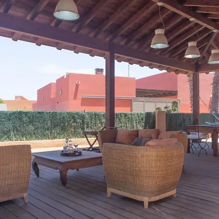 Melania Paradise - Jacuzzi, Private Pool, Gym, Minigolf, Chill Terrace, 4 Bedrooms Vila Caleta De Fuste