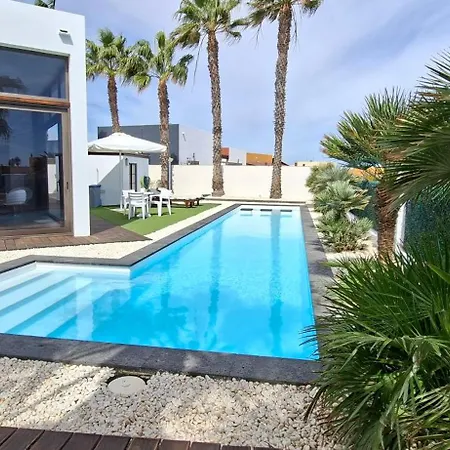 Melania Paradise - Jacuzzi, Private Pool, Gym, Minigolf, Chill Terrace, 4 Bedrooms Caleta De Fuste