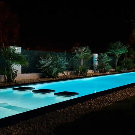 Melania Paradise - Jacuzzi, Private Pool, Gym, Minigolf, Chill Terrace, 4 Bedrooms Caleta De Fuste