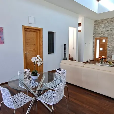 Melania Paradise - Jacuzzi, Private Pool, Gym, Minigolf, Chill Terrace, 4 Bedrooms * Caleta De Fuste