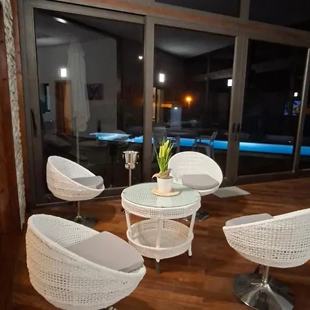 Villa Melania Paradise - Jacuzzi, Private Pool, Gym, Minigolf, Chill Terrace, 4 Bedrooms Caleta De Fuste