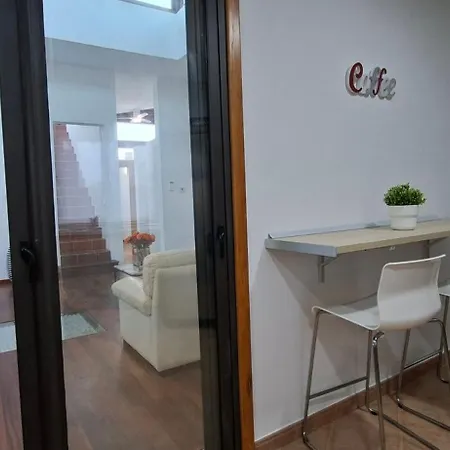 Villa Melania Paradise - Jacuzzi, Private Pool, Gym, Minigolf, Chill Terrace, 4 Bedrooms *